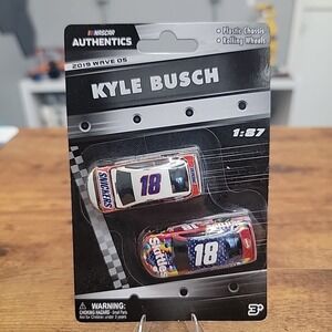 NASCAR Authentics Kyle Busch 18 Joe Gibbs Racing 2019 Wave 05 1 87 Scale Diecast